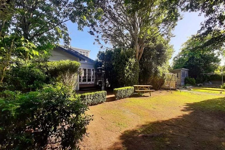 Photo of property in 11 Holley Street, Leeston, 7632