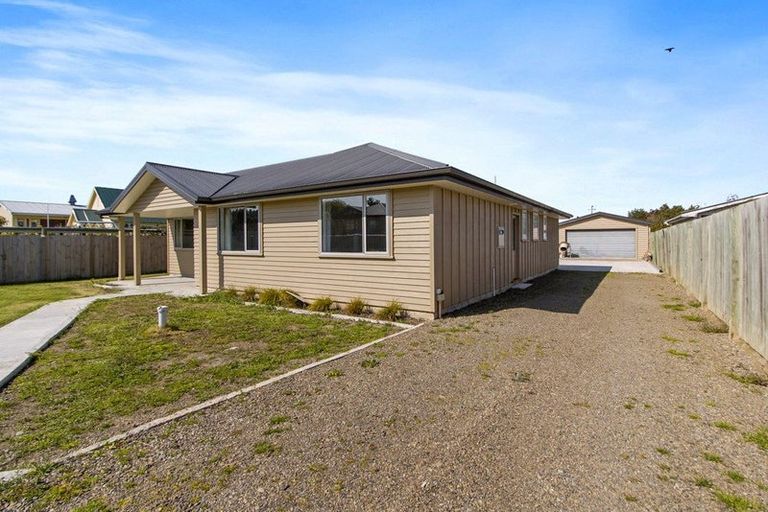 Photo of property in 15 Rhodes Street, Pareora, 7912