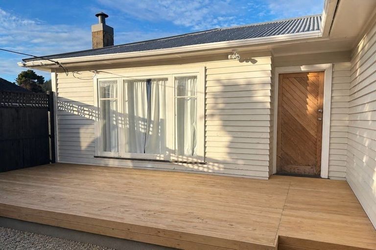 Photo of property in 100 Frederick Street, Wainuiomata, Lower Hutt, 5014