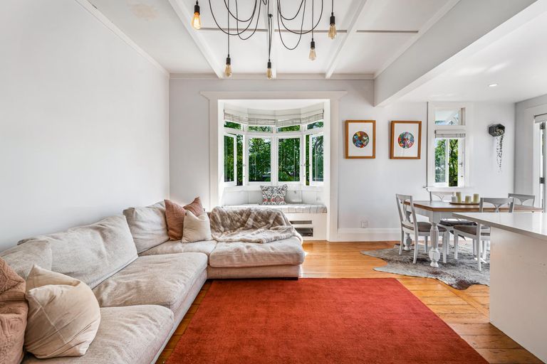 Photo of property in 61 Miro Street, New Lynn, Auckland, 0600