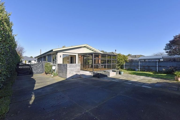 Photo of property in 5 Aspen Place, Parklands, Christchurch, 8083