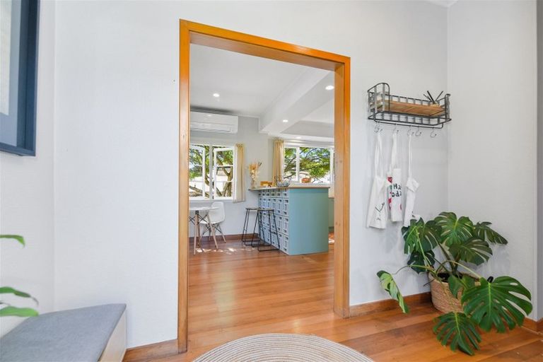 Photo of property in 14 Strowan Avenue, Fairfield, Hamilton, 3214