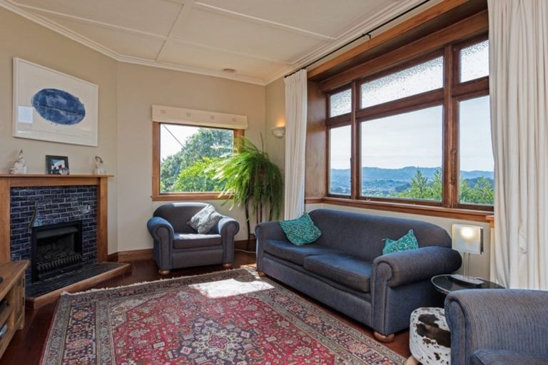 Photo of property in 16 Asquith Terrace, Brooklyn, Wellington, 6021