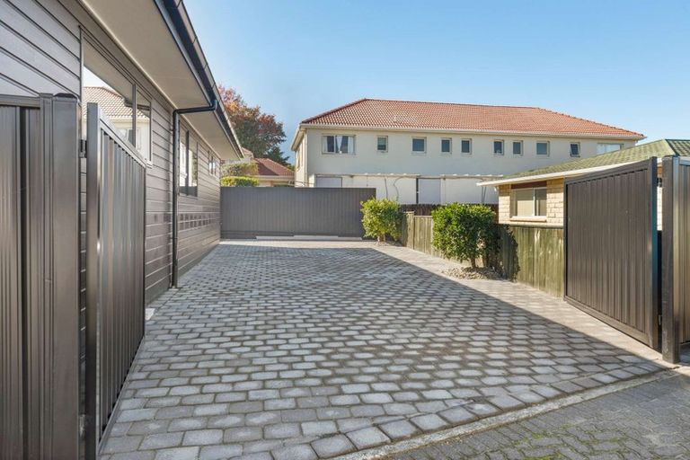 Photo of property in 6 Robertson Street, Glenholme, Rotorua, 3010