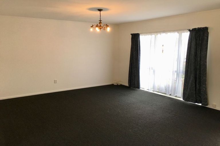 Photo of property in 210 Te Irirangi Drive, Flat Bush, Auckland, 2019