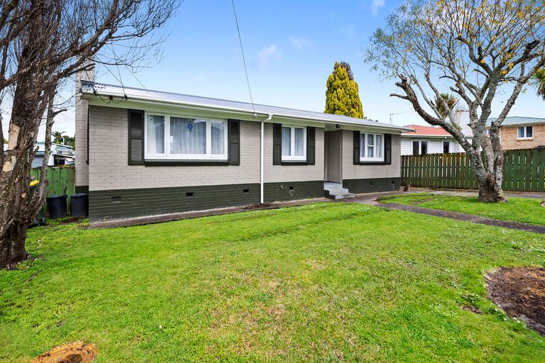 Photo of property in 14 Orchard Rise, Rosehill, Papakura, 2113