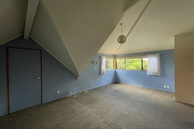 Photo of property in 7 Johnston Place, Welcome Bay, Tauranga, 3112