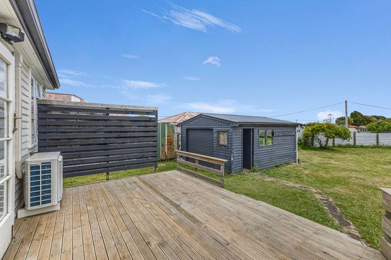 Photo of property in 29 Wilson Street, Waverley, 4510