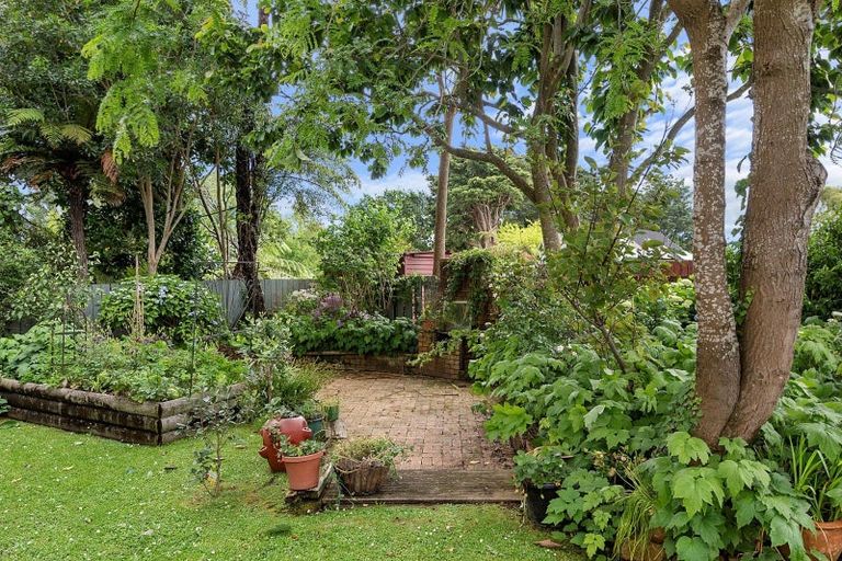 Photo of property in 33 Hooker Avenue, Chedworth, Hamilton, 3210