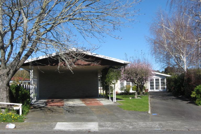 Photo of property in 9 Christie Crescent, Havelock North, 4130