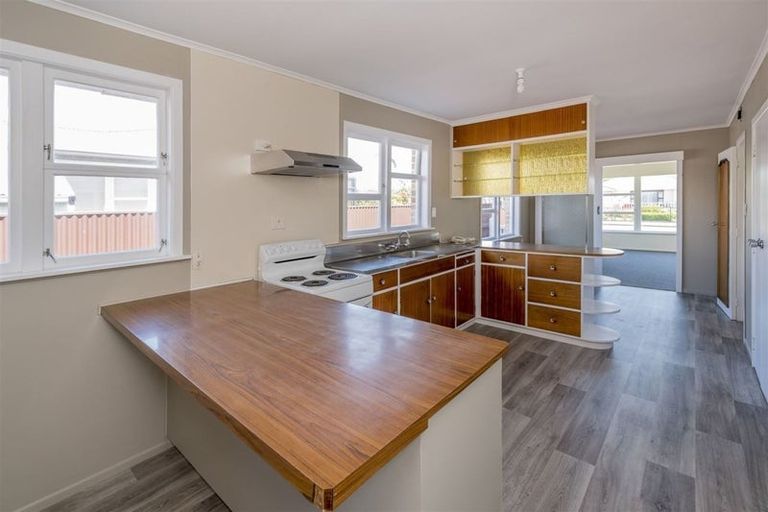 Photo of property in 21 Meadowvale Drive, Levin, 5510