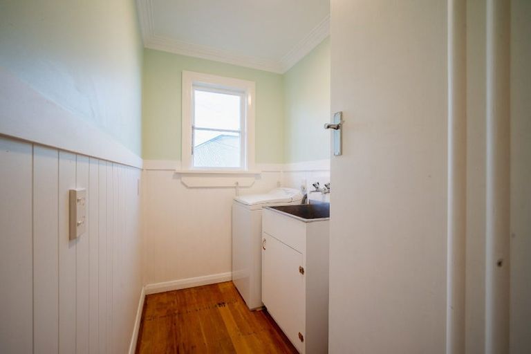 Photo of property in 70 Aberdeen Road, Saint Clair, Dunedin, 9012