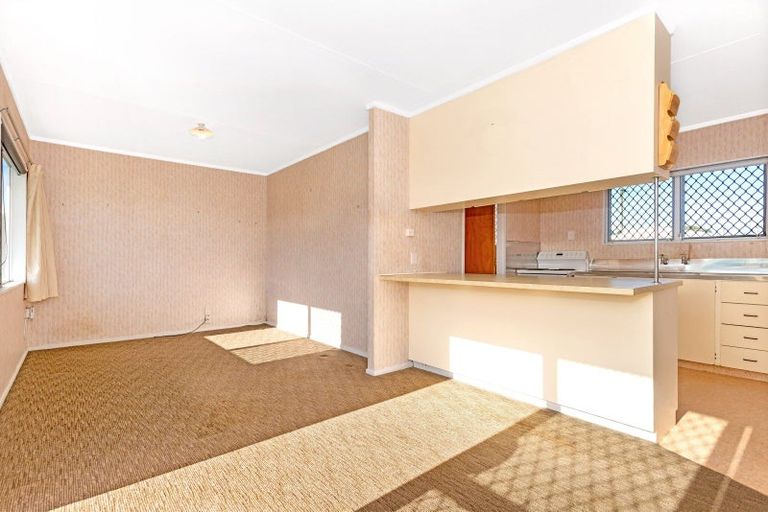 Photo of property in 19 Haldane Street, Elgin, Gisborne, 4010