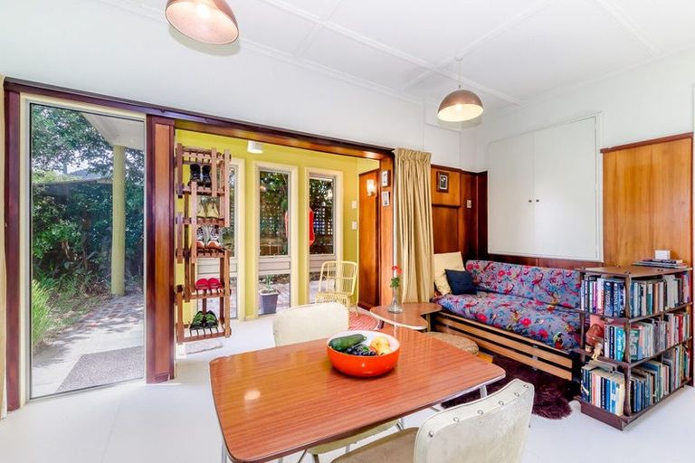 Photo of property in 22a Te Miti Street, Paekakariki, 5034