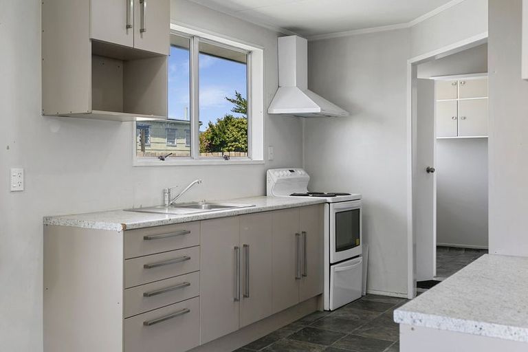 Photo of property in 18 Poihaere Street, Turangi, 3334