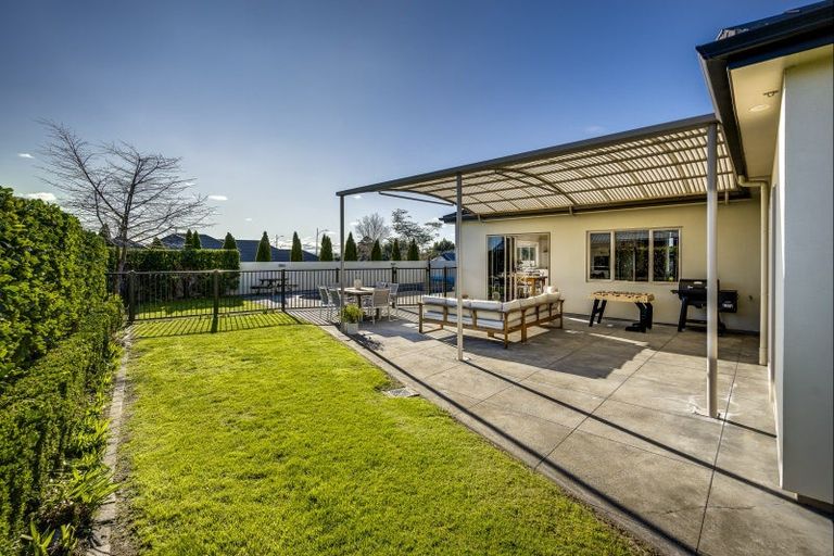 Photo of property in 4 Russell Robertson Drive, Havelock North, 4130