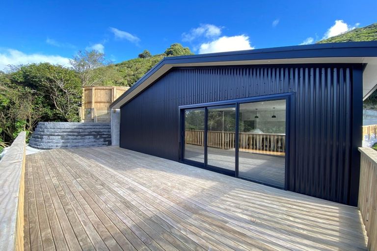 Photo of property in 422 Ohiro Road, Brooklyn, Wellington, 6021