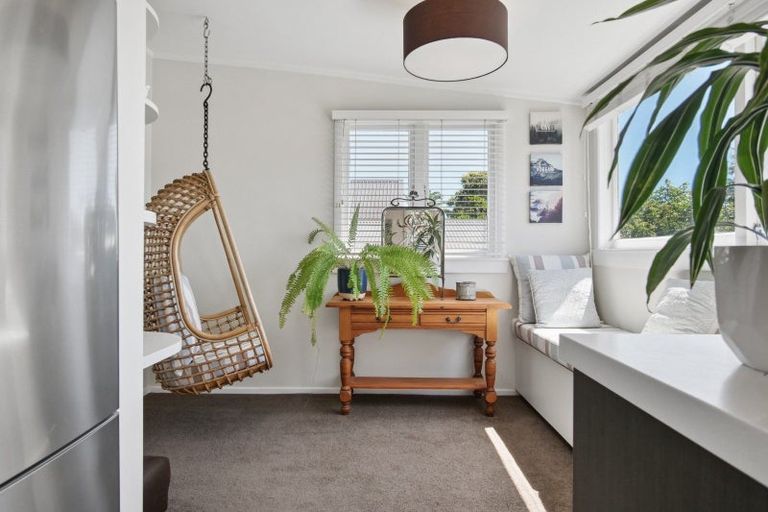 Photo of property in 61 Oceanview Road, Mount Maunganui, 3116