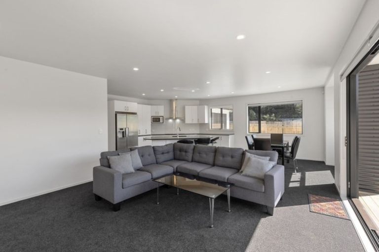 Photo of property in 18b Kairimu Street, Stokes Valley, Lower Hutt, 5019