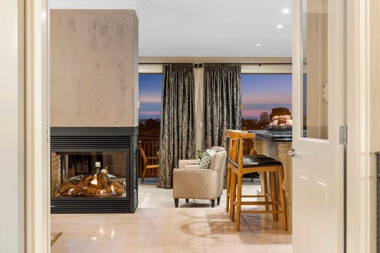 Photo of property in 16 Riddington Rise, Ohauiti, Tauranga, 3112