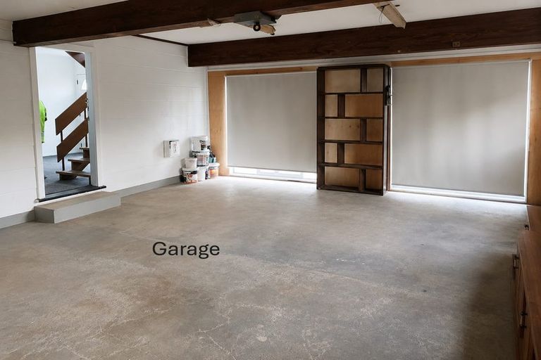Photo of property in 1 Bluewater Place, Wattle Downs, Auckland, 2103