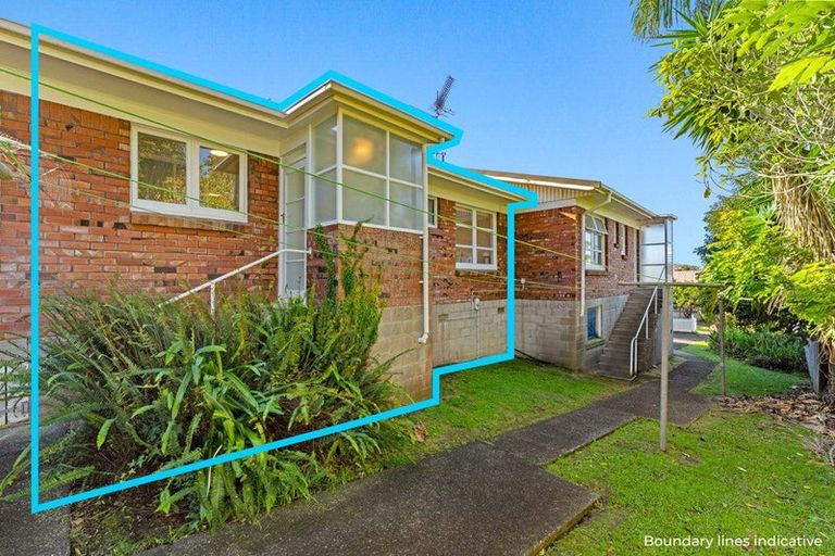Photo of property in 2/22 Margaret Place, Milford, Auckland, 0620