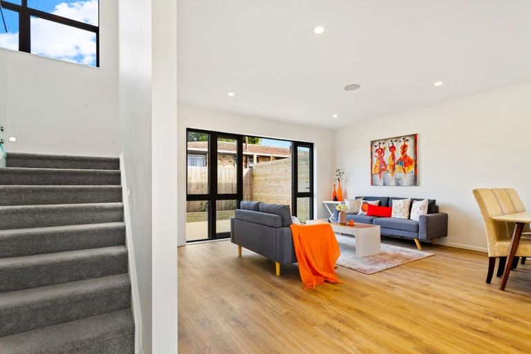 Photo of property in 5b Norval Road, Henderson, Auckland, 0610