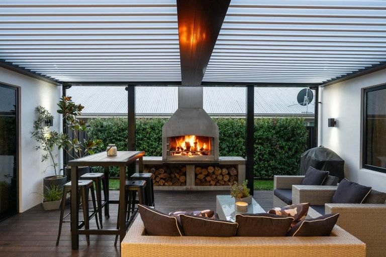 Photo of property in 10 Rich Rise, Havelock North, 4130