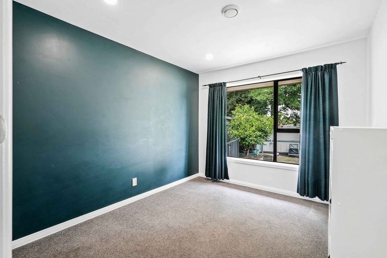 Photo of property in 13 Parker Street, Hornby, Christchurch, 8042