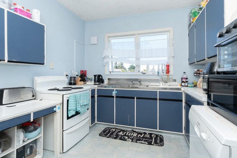 Photo of property in 176 Cambridge Road, Hillcrest, Hamilton, 3216