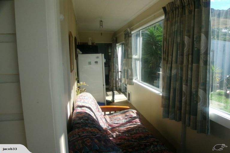 Photo of property in 20 Exeter Street, Lyttelton, 8082