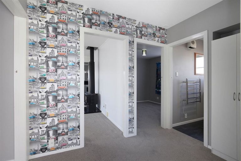 Photo of property in 2/6 Oakhurst Place, Russley, Christchurch, 8042