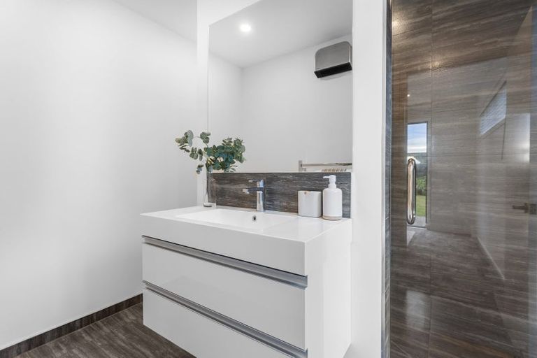 Photo of property in 47 Sutherland Drive, Kaiapoi, 7630