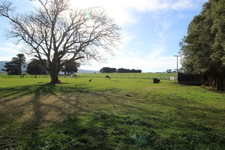 Photo of property in 141 Valley Road, Woodville, 4998