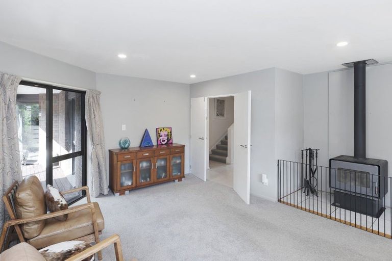 Photo of property in 271 Queenspark Drive, Parklands, Christchurch, 8083