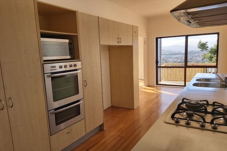 Photo of property in 31 Sidlaw Street, Strathmore Park, Wellington, 6022