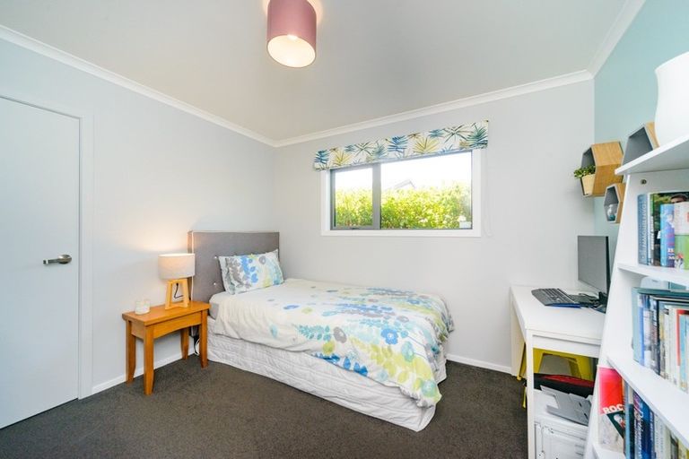Photo of property in 4 Poplar Grove, Feilding, 4702