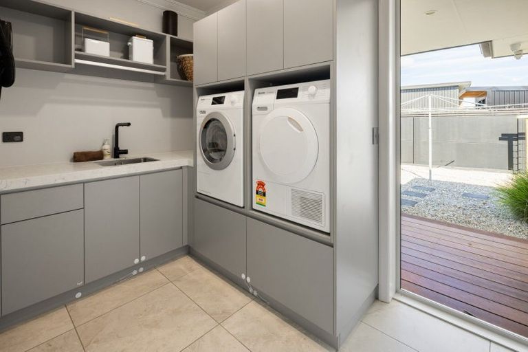 Photo of property in 19 Mike Smith Drive, Cambridge, 3434