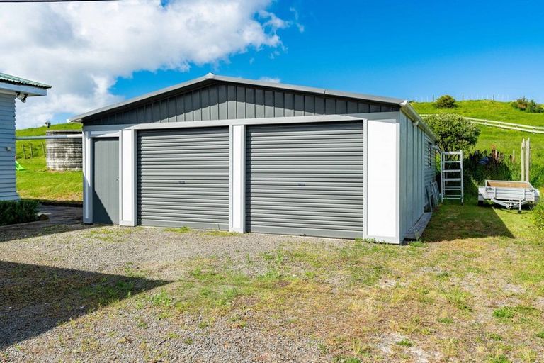 Photo of property in 1877 State Highway 12, Paparoa, 0571