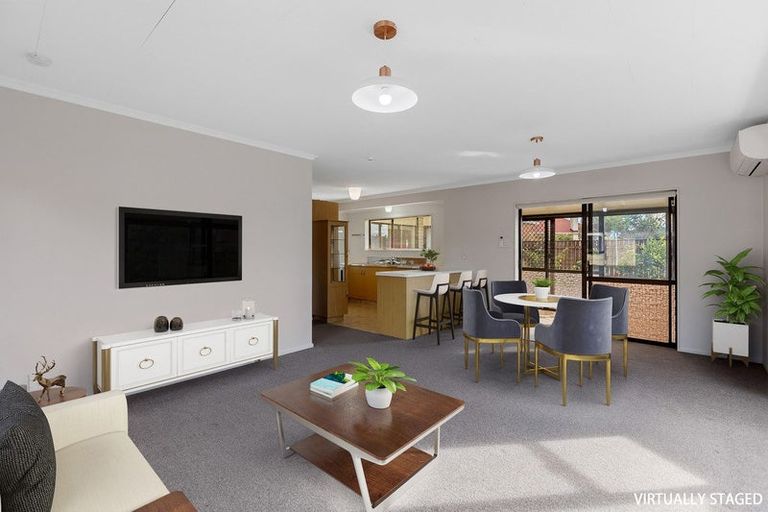 Photo of property in 20 Tukapa Street, Westown, New Plymouth, 4310