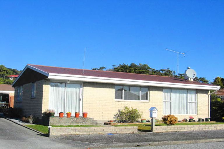 Photo of property in 15a Perotti Street, Greymouth, 7805