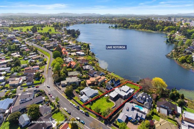 Photo of property in 54 Lake Crescent, Hamilton Lake, Hamilton, 3204