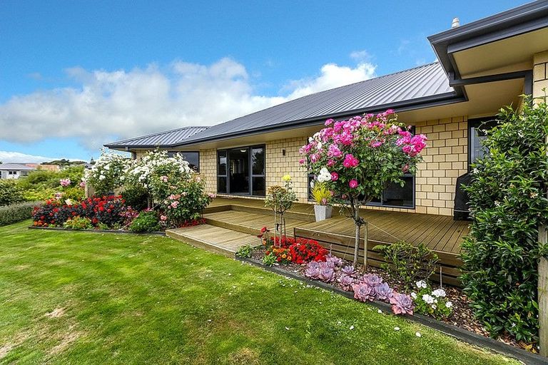 Photo of property in 32a Dillon Drive, Bell Block, New Plymouth, 4312