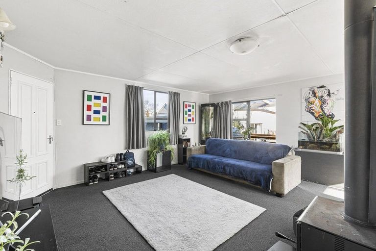 Photo of property in 21 Hereford Street, Marton, 4710