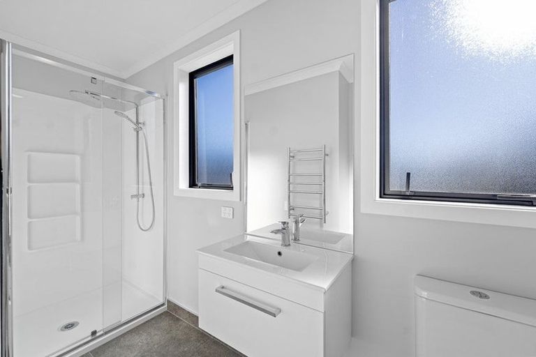 Photo of property in 16 Tanuku Lane, Te Puke, 3119