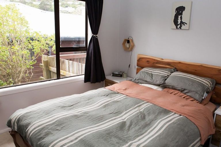 Photo of property in 8a Tarawera Road, Johnsonville, Wellington, 6037