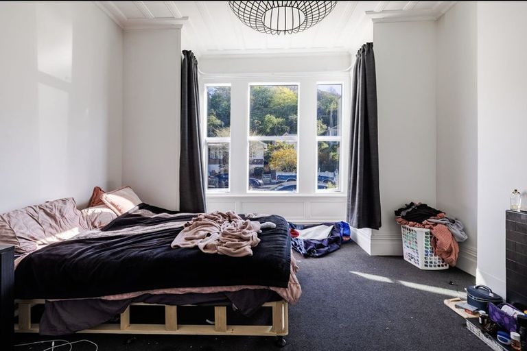 Photo of property in 52 Maitland Street, Dunedin Central, Dunedin, 9016