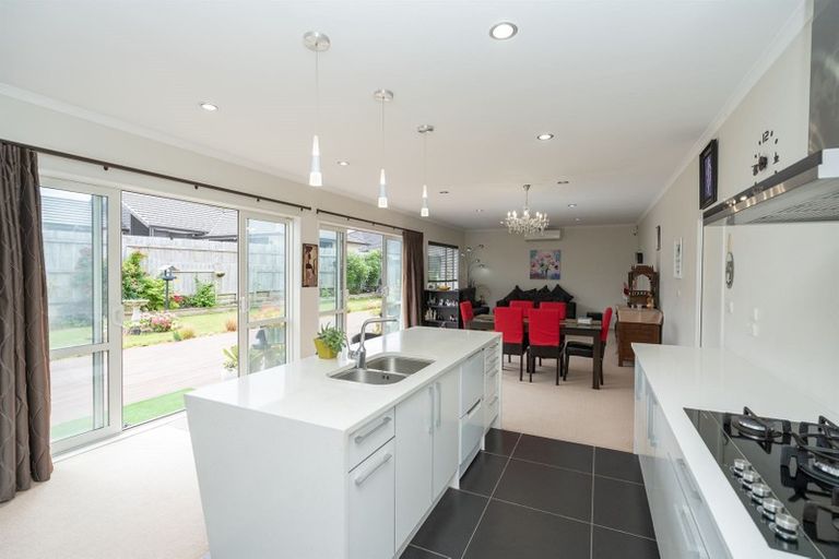 Photo of property in 6 Northbrook Glen, Flagstaff, Hamilton, 3210