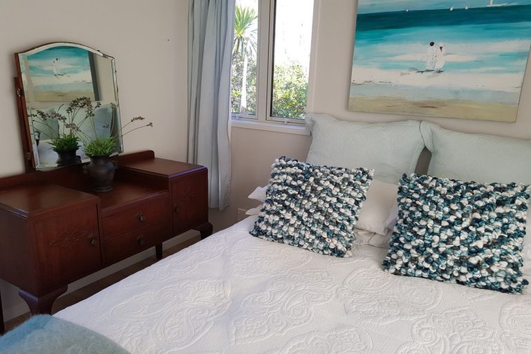 Photo of property in 225 Paremoremo Road, Lucas Heights, Auckland, 0632