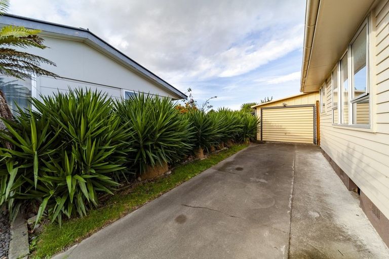 Photo of property in 5 Robinson Crescent, Tamatea, Napier, 4112